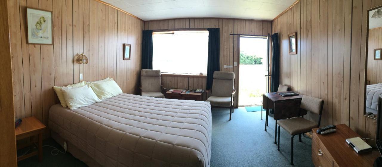 Owaka Lodge Motel Luaran gambar